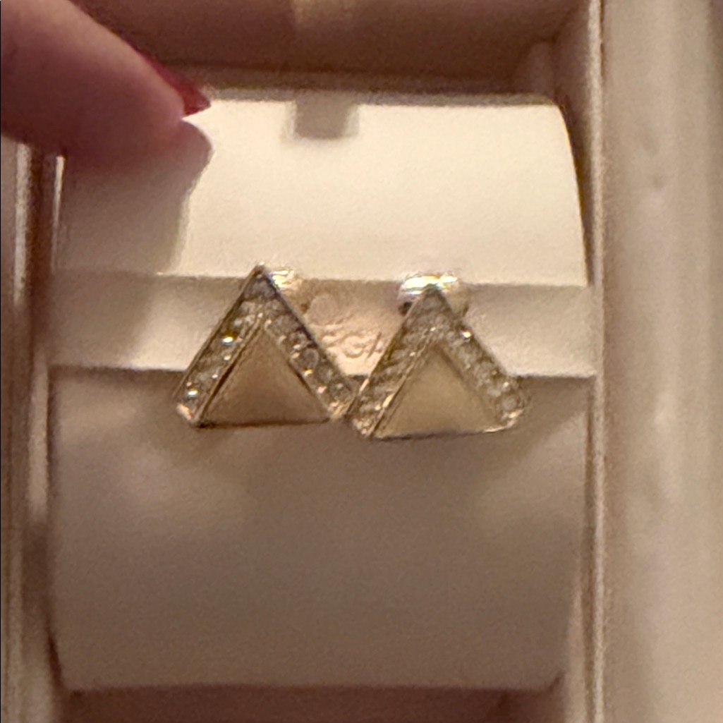 Dior Vintage Elegant Gold Triangle Earrings